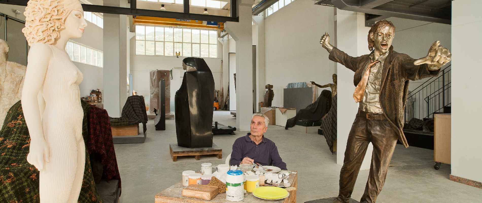 GIULIANO VANGI  Nel suo studio/in his atelier Ph: Orcorte