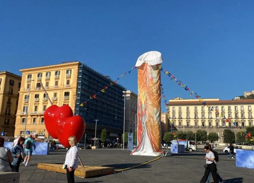 A voi Pulcinella • Gaetano pesce a Napoli