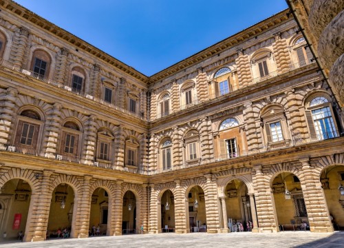 Guarda come vestivamo - Firenze: Riapre il Museo della moda e del costume